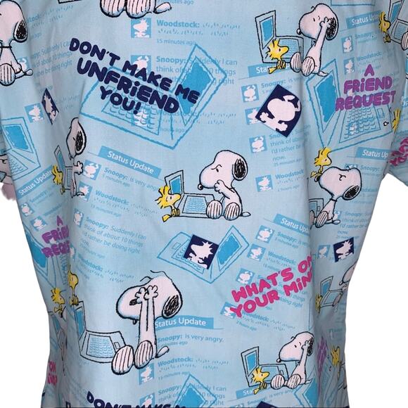 Peanuts Scrub Top Short sleeve two front pockets size S - Picture 7 of 8